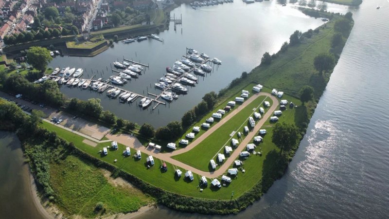 Camperplaatsheusden