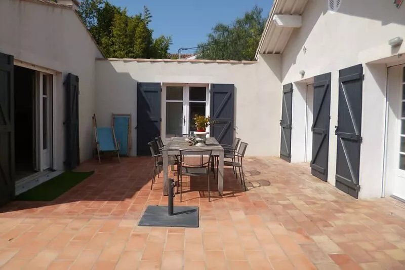 Villa La Ciotat /flat foot 120m2 / 6 pers./garden terrace parking 5mn merpied