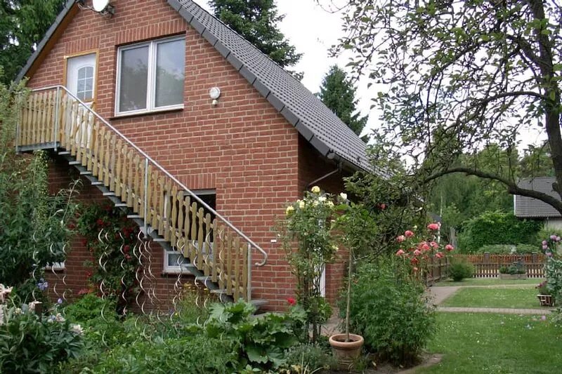 Tastefully furnished apartments with a well-kept garden