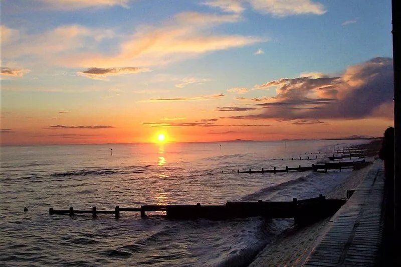 The Gables is a large bungalow on the sea front with great sea views and sunsets