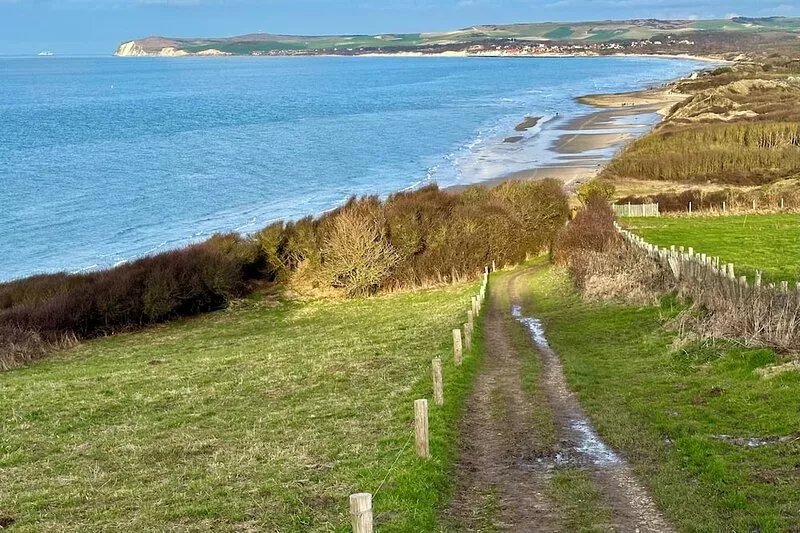 With family or friends, in the heart of Cape Gris-Nez, 8 people
