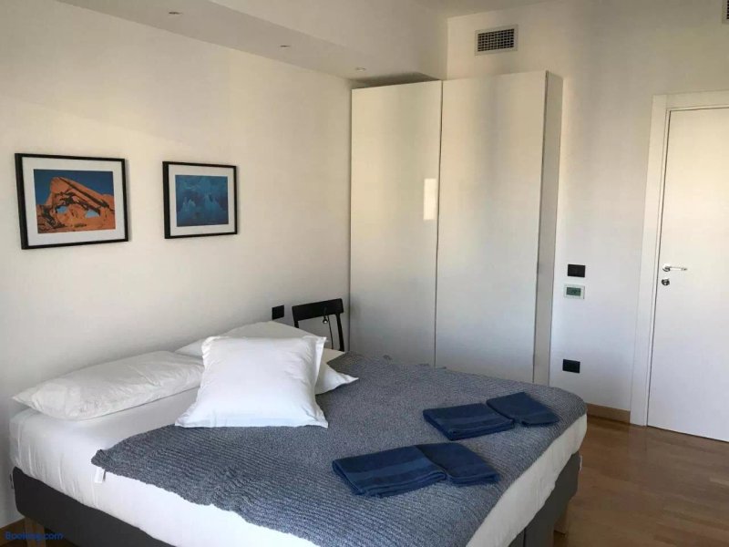Feel At Home Apartment & Rooms