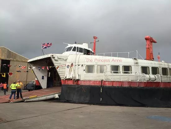 The Hovercraft Museum