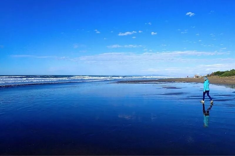 Apartment Torre. Beautiful garden, AC, 2 bedrooms 1 bathroom, near the sea.