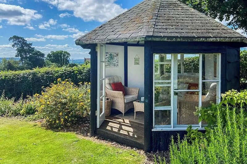2 bedroom accommodation in Richards Castle, near Ludlow