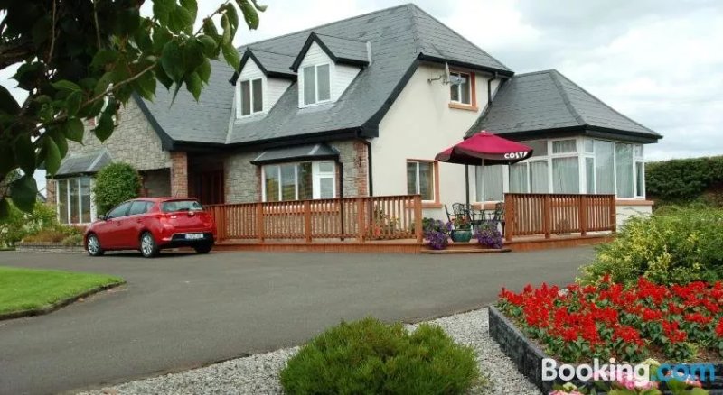 Lacken Lodge B&B