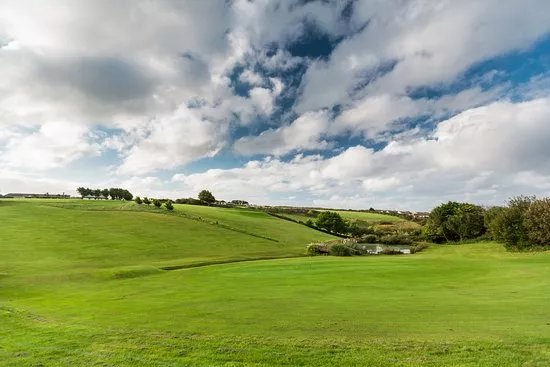 Holywell Bay Golf