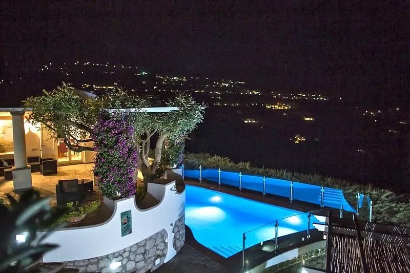 VILLA CALA - Six Bedroom Villa, Sleeps 12