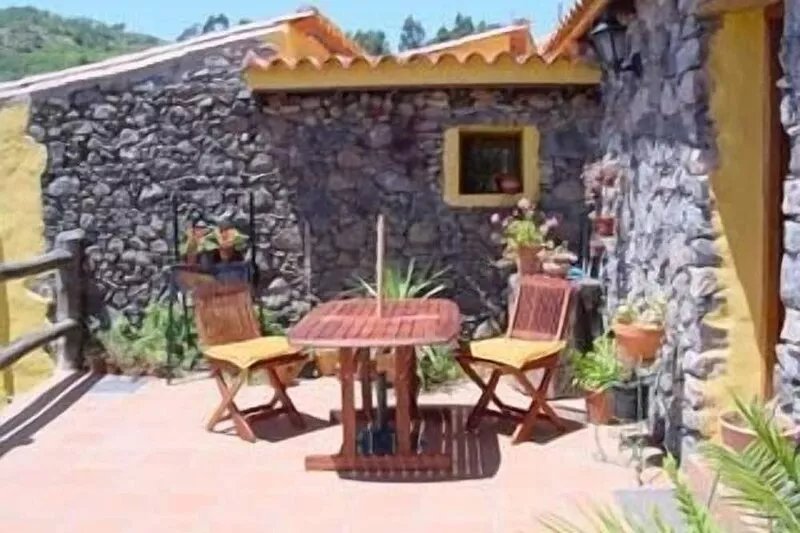 Self catering Finca Doramas for 2 people