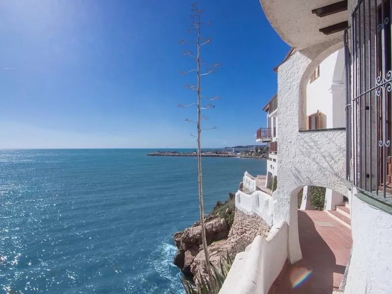 CAPRITX DE MAR BY BLAUSITGES Terrace, pool and wifi over the sea, beautiful view