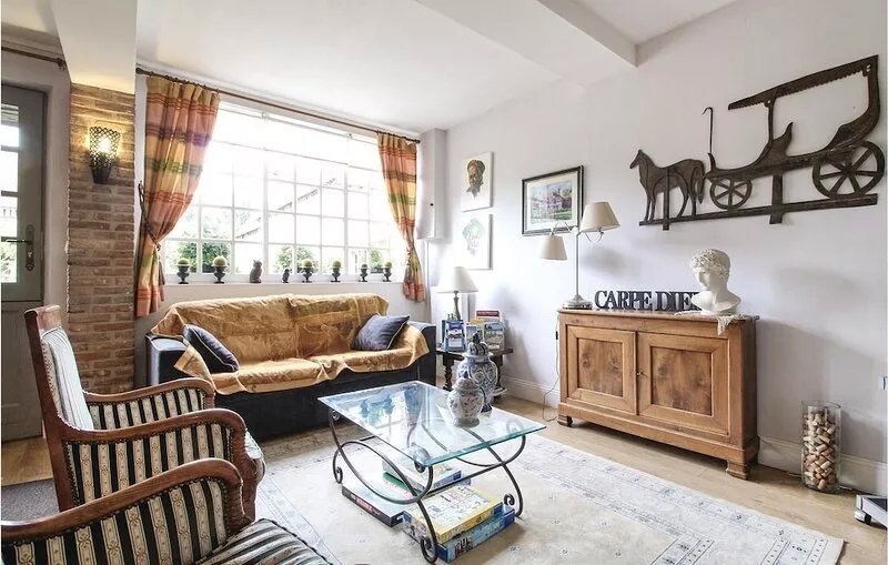 Gorgeous home in Les Damps with WiFi