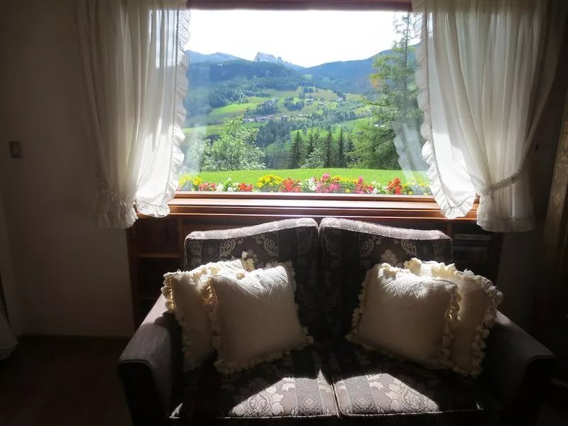 CORTINA AMAZING VIEW!  LUXURY ROMANTIC CHALET 5MIN WALK to CENTER - SKI FACILITI