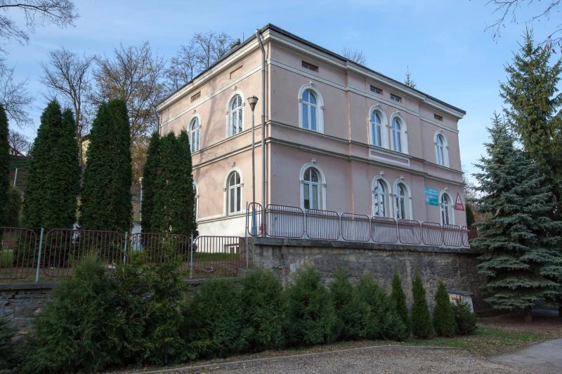 Schronisko Młodzieżowe PTSM Matecznik