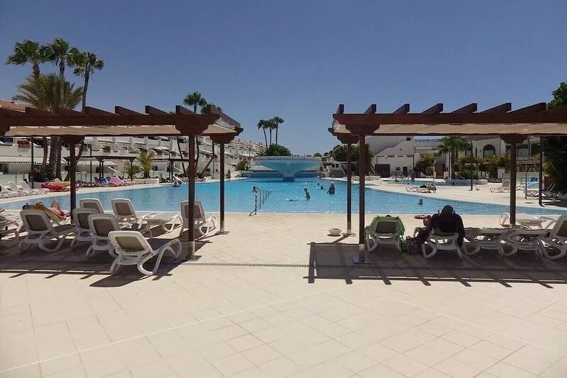 Poolside apartment in Costa Silencio (K102)