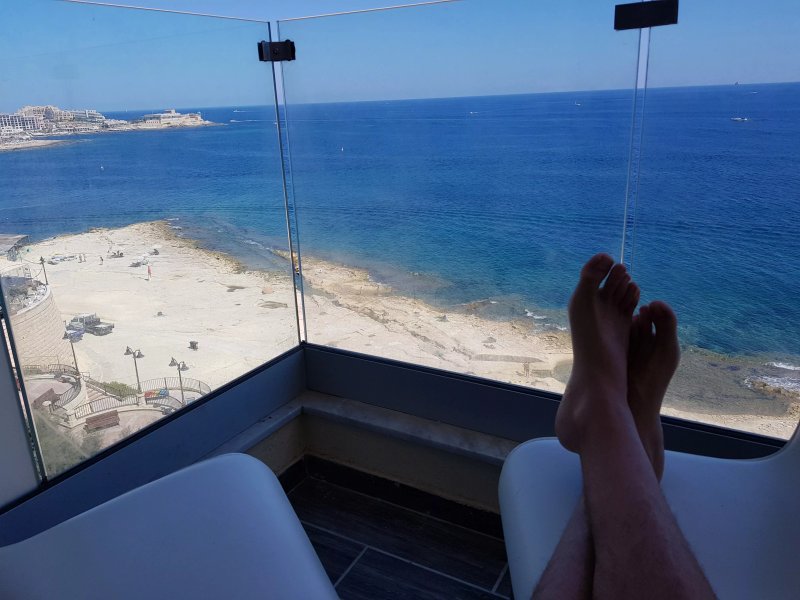 Med Malta De Redin Court