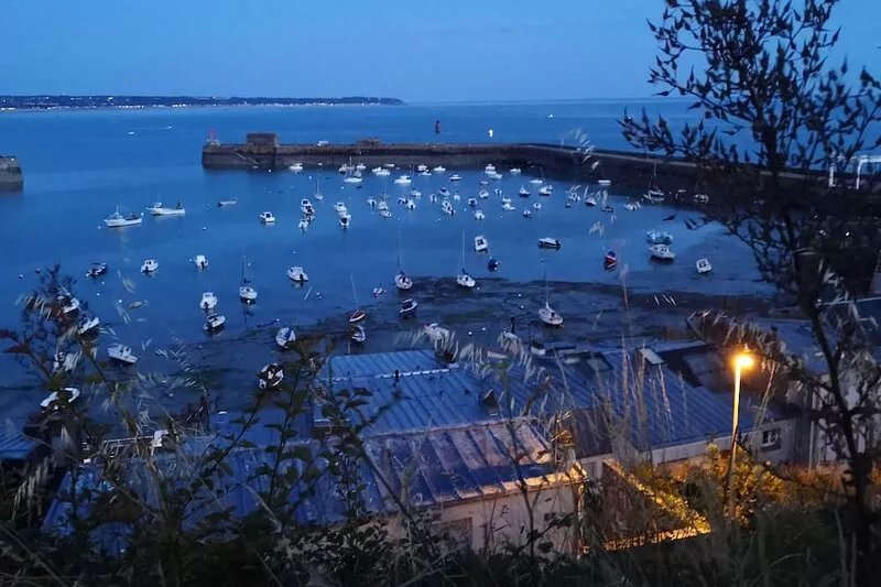 Cottage 2 to 7 people between the sea and the countryside