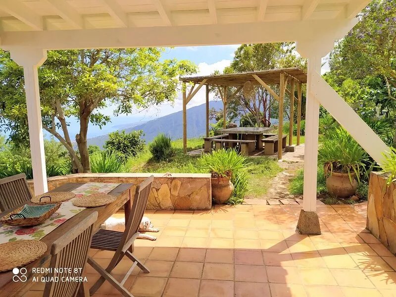 Casa La Jara, located in the middle of nature for country lovers.