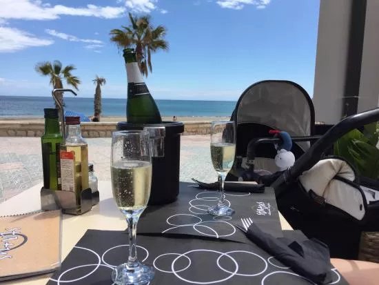 Restaurante Lounge Bar STATUS - Calpe