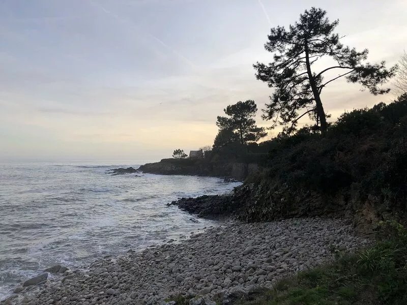 Beautiful family home - sleeps 10 - 3 min from the beach