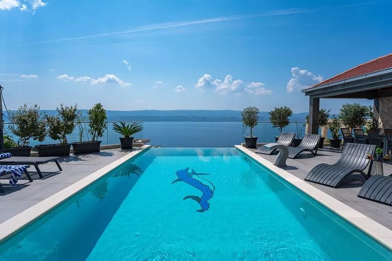 Luxury Villa POCRNJA with private heated pool, jacuzzi, sauna and pool table