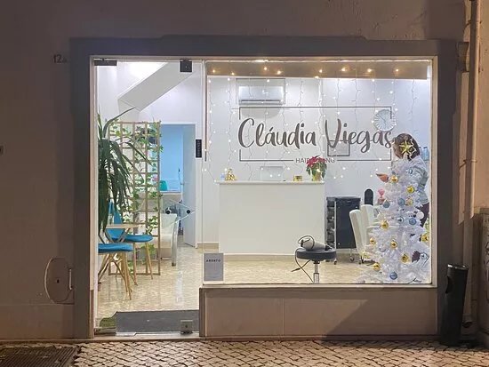 Claudia Viegas - Hairstyling