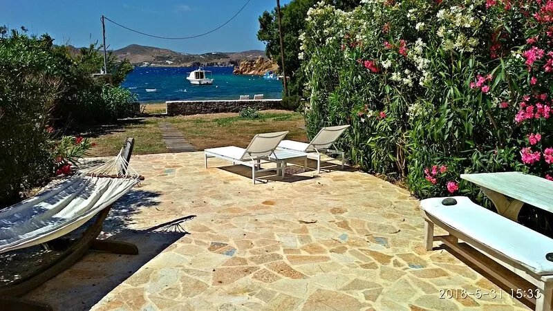 Traditional stone house by the sea. MHTE 1468K***********