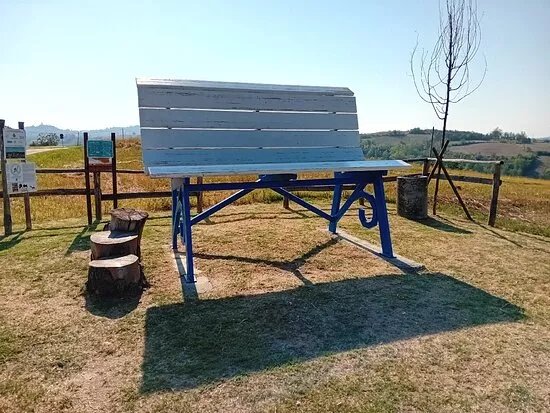 Panchina Gigante Azzurra E Bianca N.68