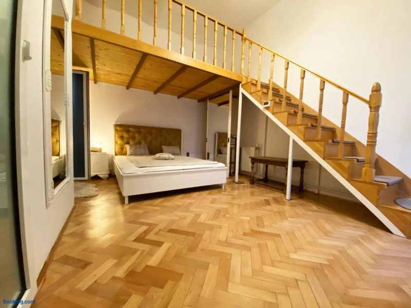Piața Sfatului Brassai Apartments