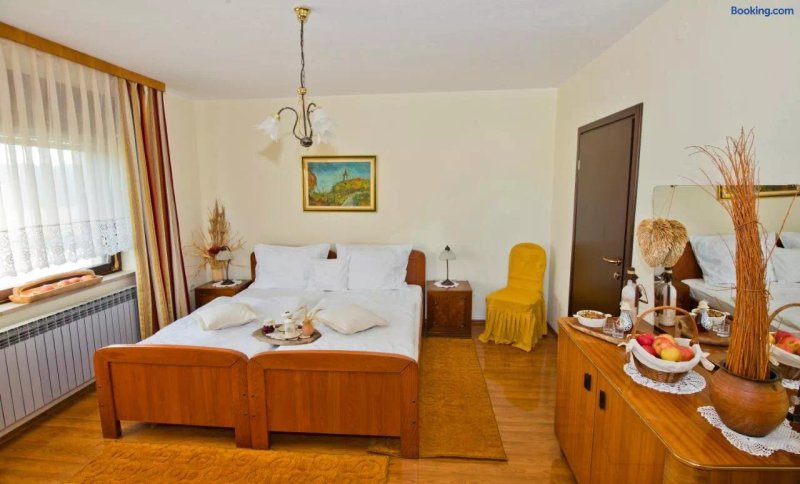 Hostel Ozalj