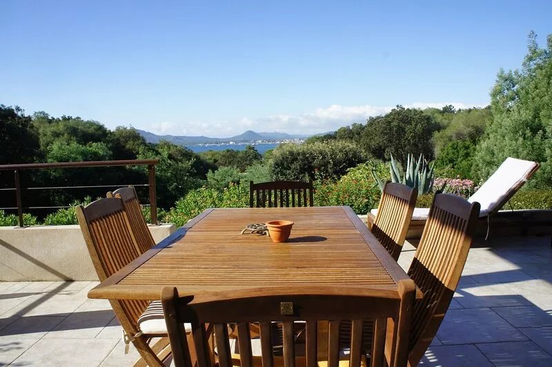 MAGNIFICENT VILLA SEA VIEW 4 BEDROOMS ALL COMFORTS/ TENNIS ACCESS SWIMMING POOL
