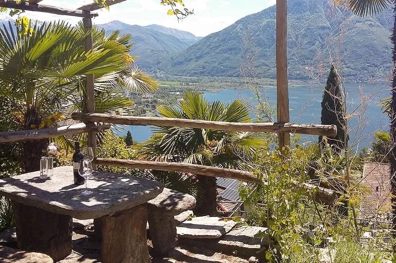 Holiday house Brione sopra Minusio for 1 - 4 persons with 2 bedrooms - Holiday