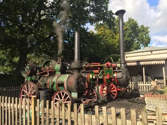 Hollycombe Steam Collection