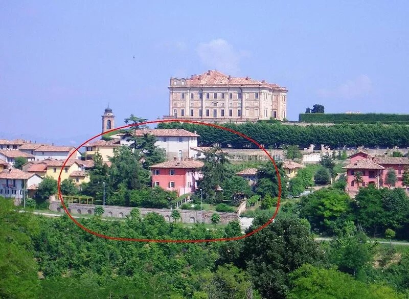 Hill of Alba / Langhe / Roero- Romantic historic home- 7 nights special offer