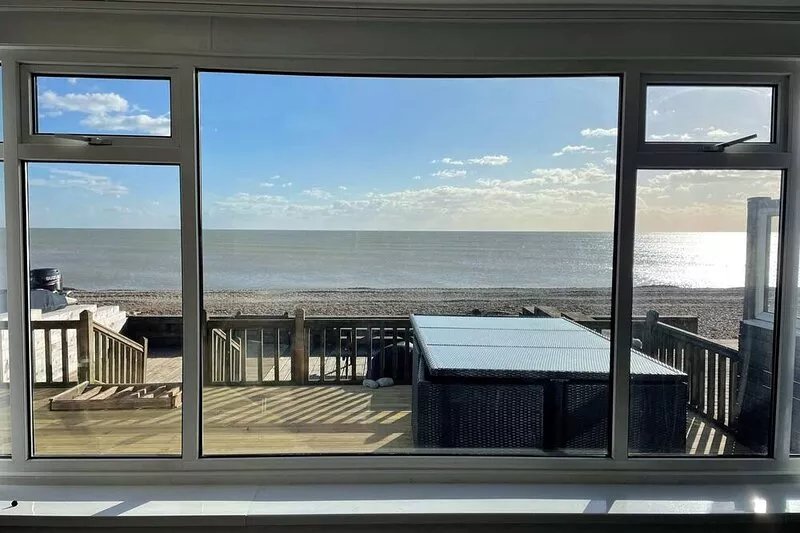 Luxury Beachfront The Cozy Clam