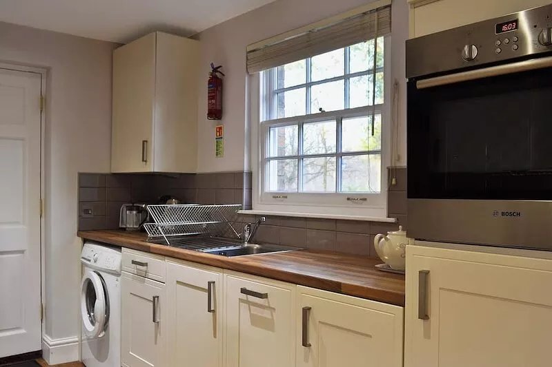 Chesnut Cottage - 27524