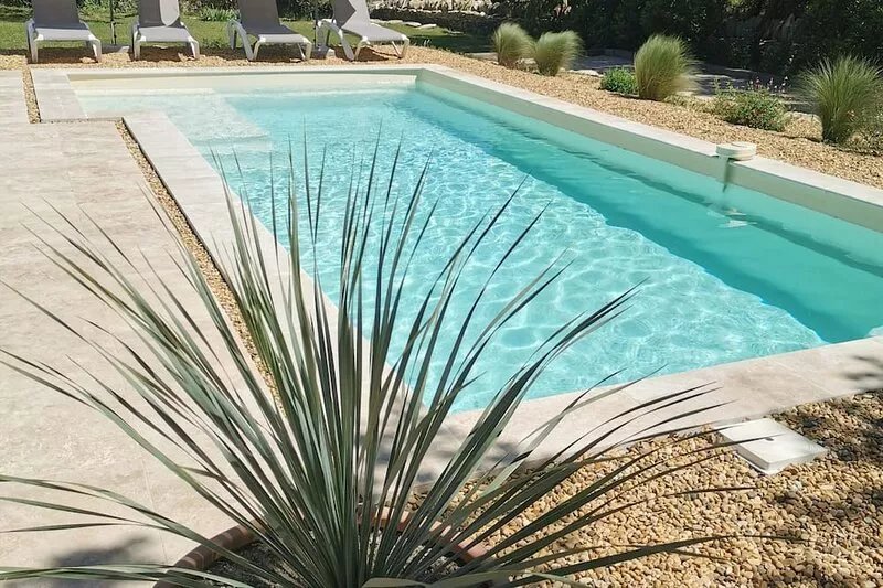 Le Fiacre, house, private heated pool, air-conditioned living room Luberon