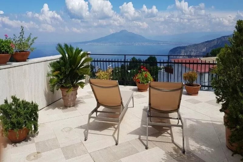 Sunfilled LOFT WITH ASTONISHING VIEW / AN VEDETTA SEASIDE