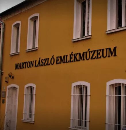 Marton Laszlo Studio Gallery