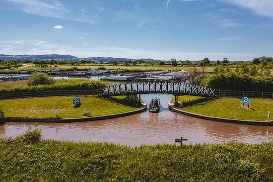 Tattenhall Marina Day Boat Hire