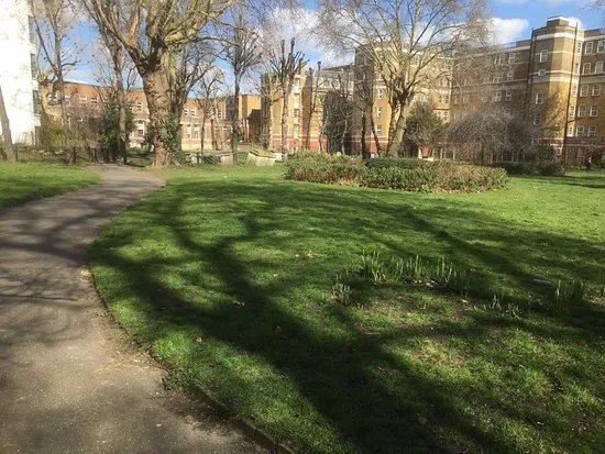 St Andrew's Gardens