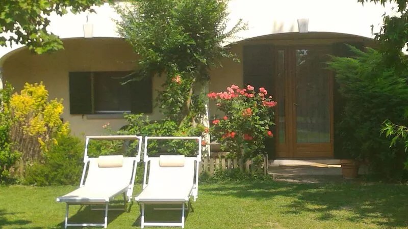 Refined country house near Venice with large park