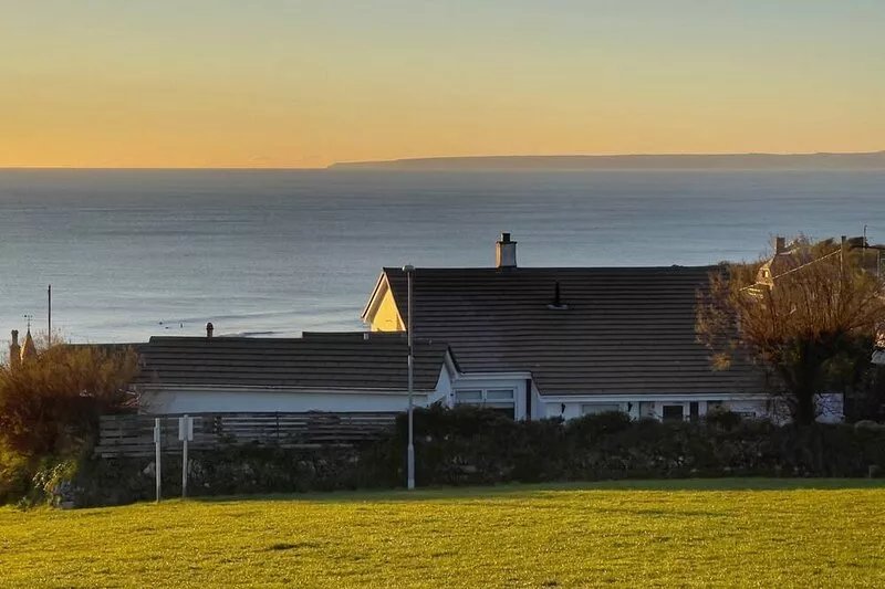 Sunset Beach House, Porthleven, with panoramic sea views. Comfortably sleeps 10