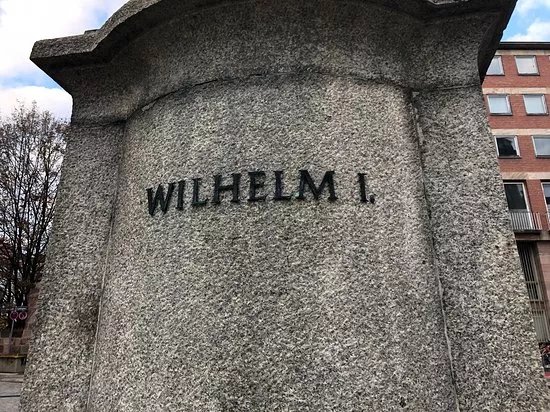 Kaiser Wilhelm I Denkmal -- Egidienplatz