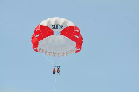 The Flying Sailor, Parachute Ascensionnel