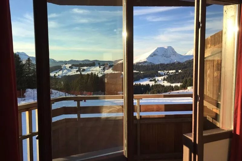 SPACIOUS 2 BEDROOM APARTMENT FOR 5 people BEAUTIFUL OPEN VIEW