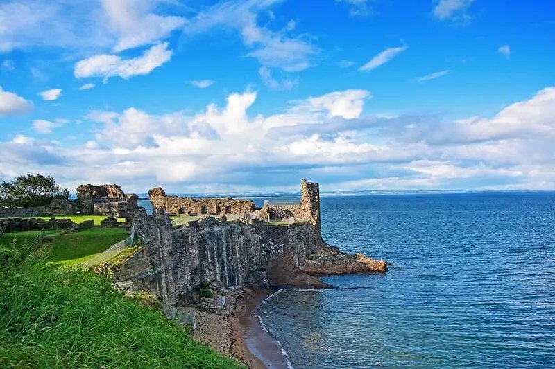 Superior 2-bed apartment in St Andrews Scotland, central with scenic town views