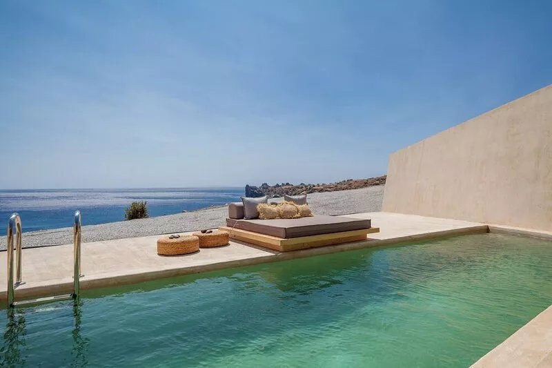 Altera Cave-Ourania beach villa, pool (adults only)