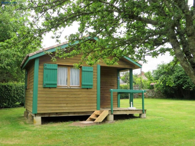 Camping "L'Aire du Verger"