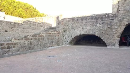 Il Bastione Di Parsano