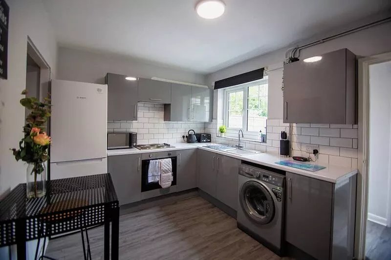 2 Bedroom House in the heart of the Maritime City of Southampton